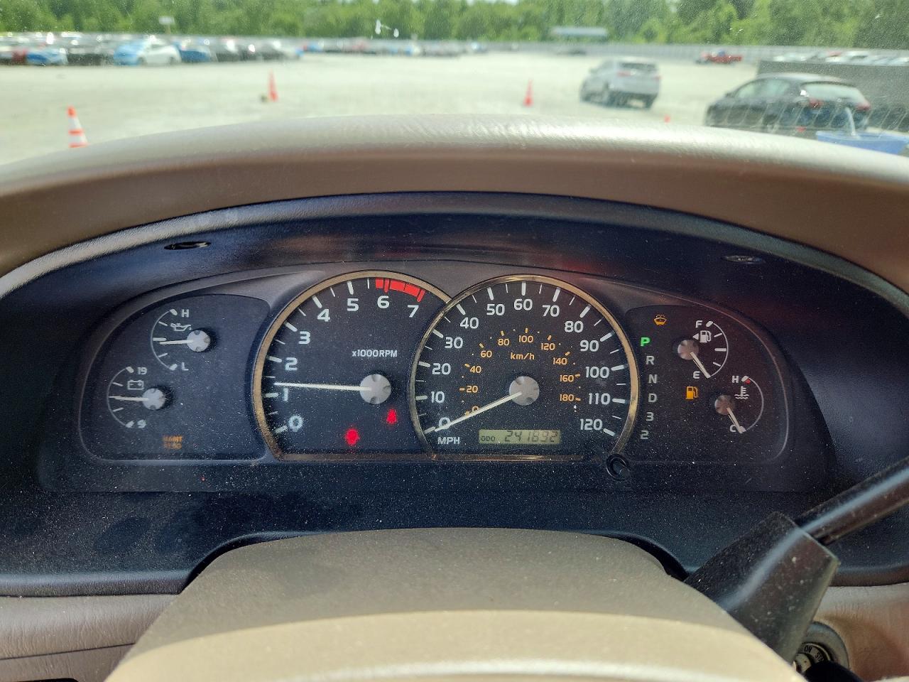 Toyota Sequoia Sr5