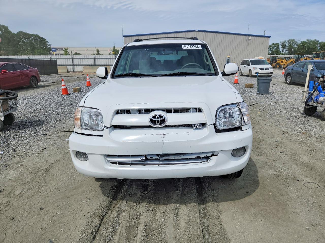 Toyota Sequoia Sr5