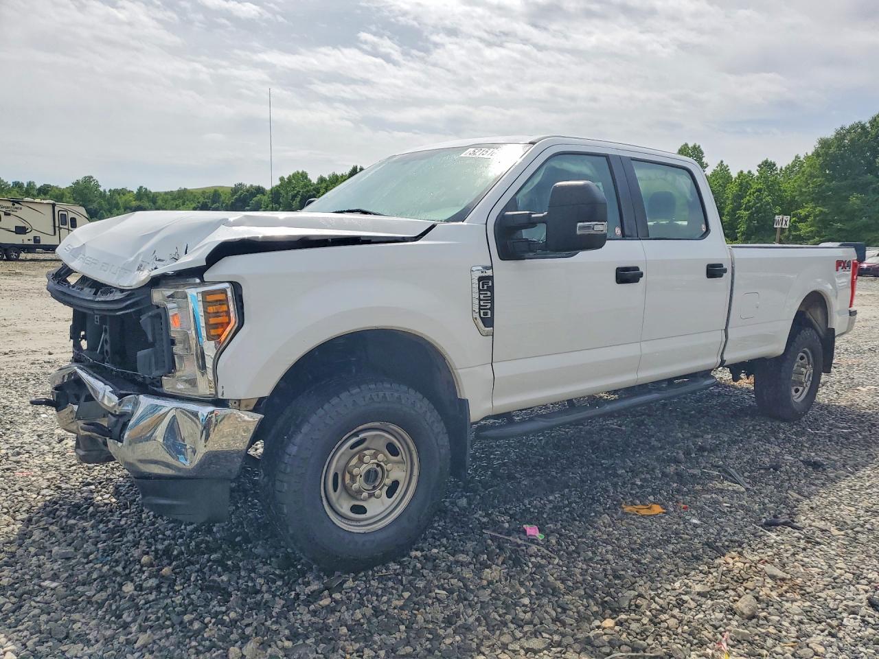 Salvage Ford F-250 Image
