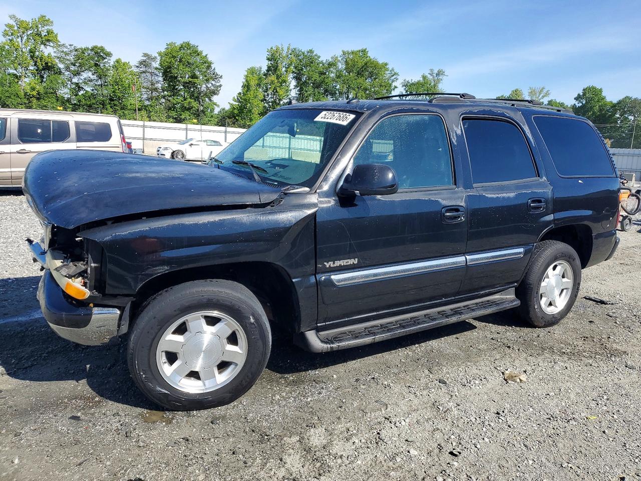 Salvage GMC Yukon Image