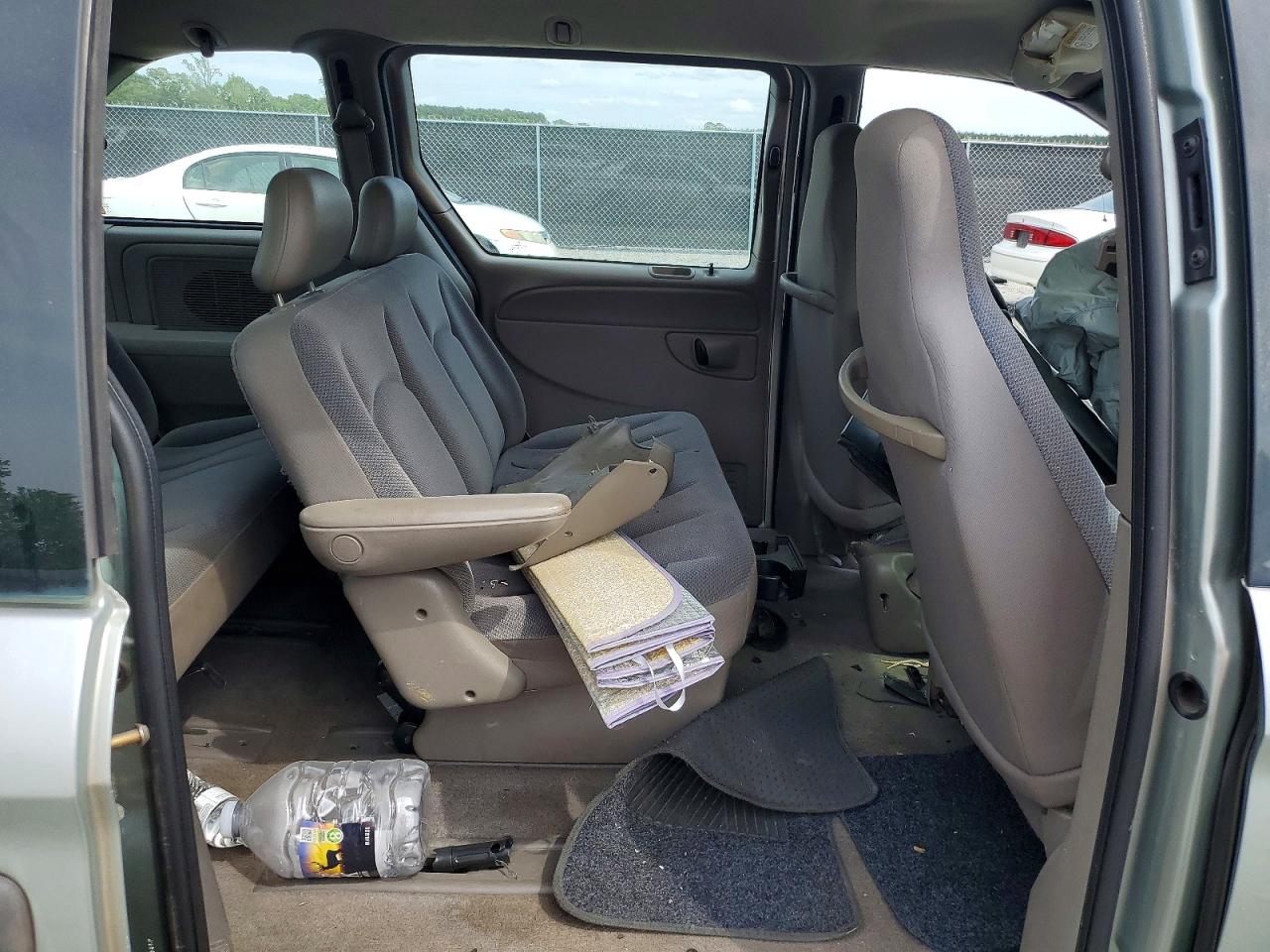 Dodge Caravan Se