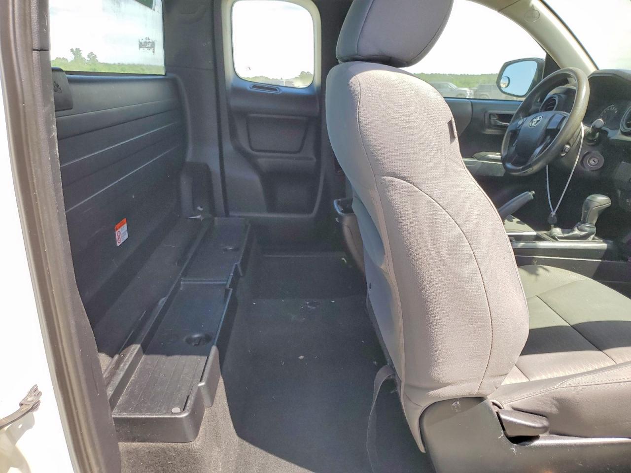 Toyota Tacoma Sr
