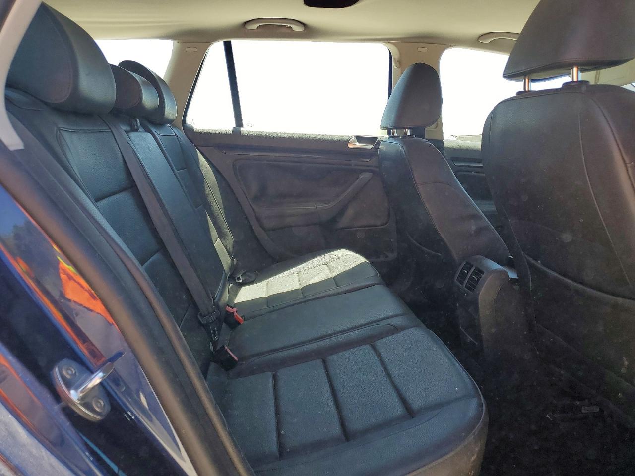 Volkswagen Jetta S