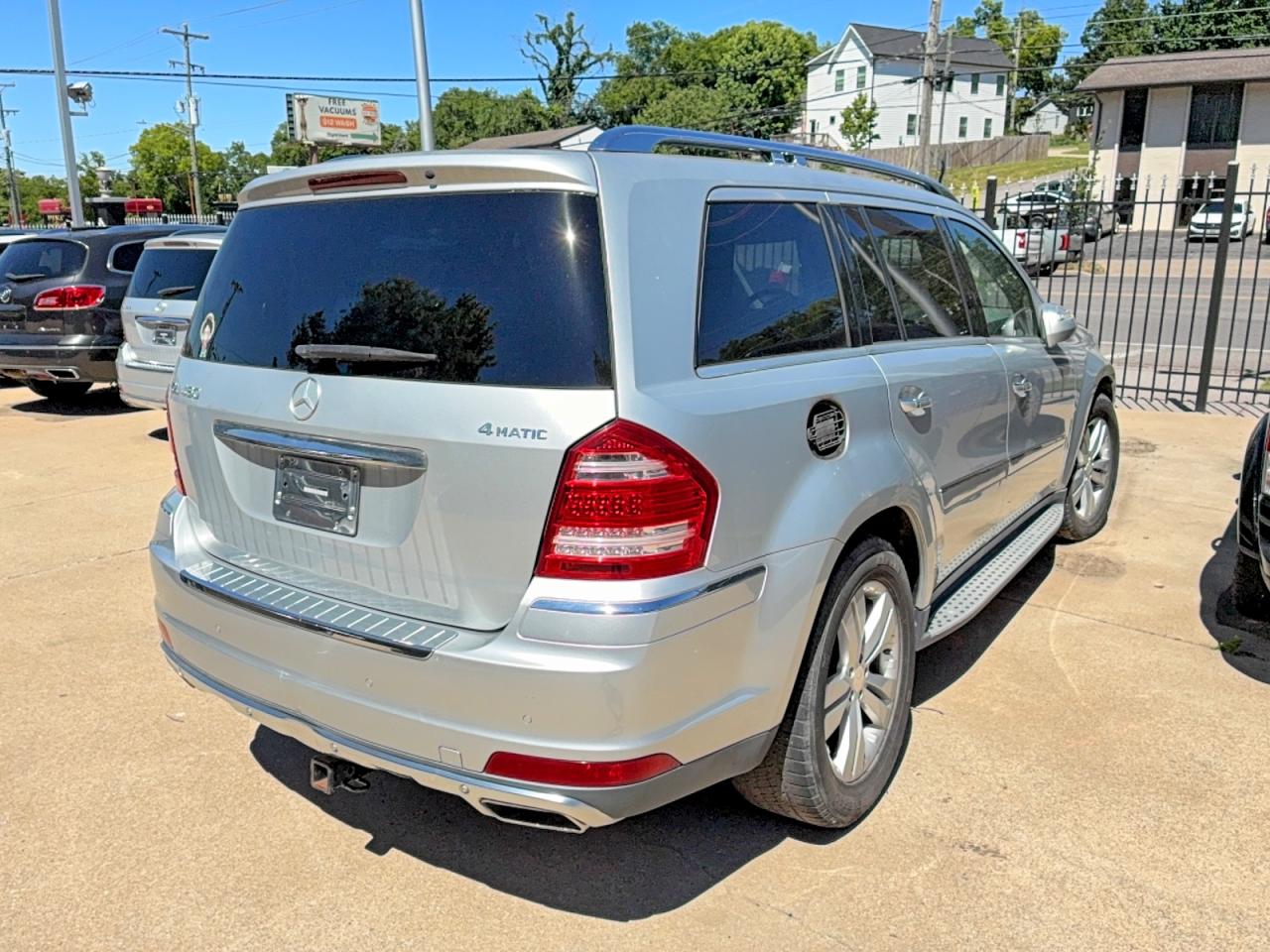 Mercedes-Benz G-Class 450 4matic