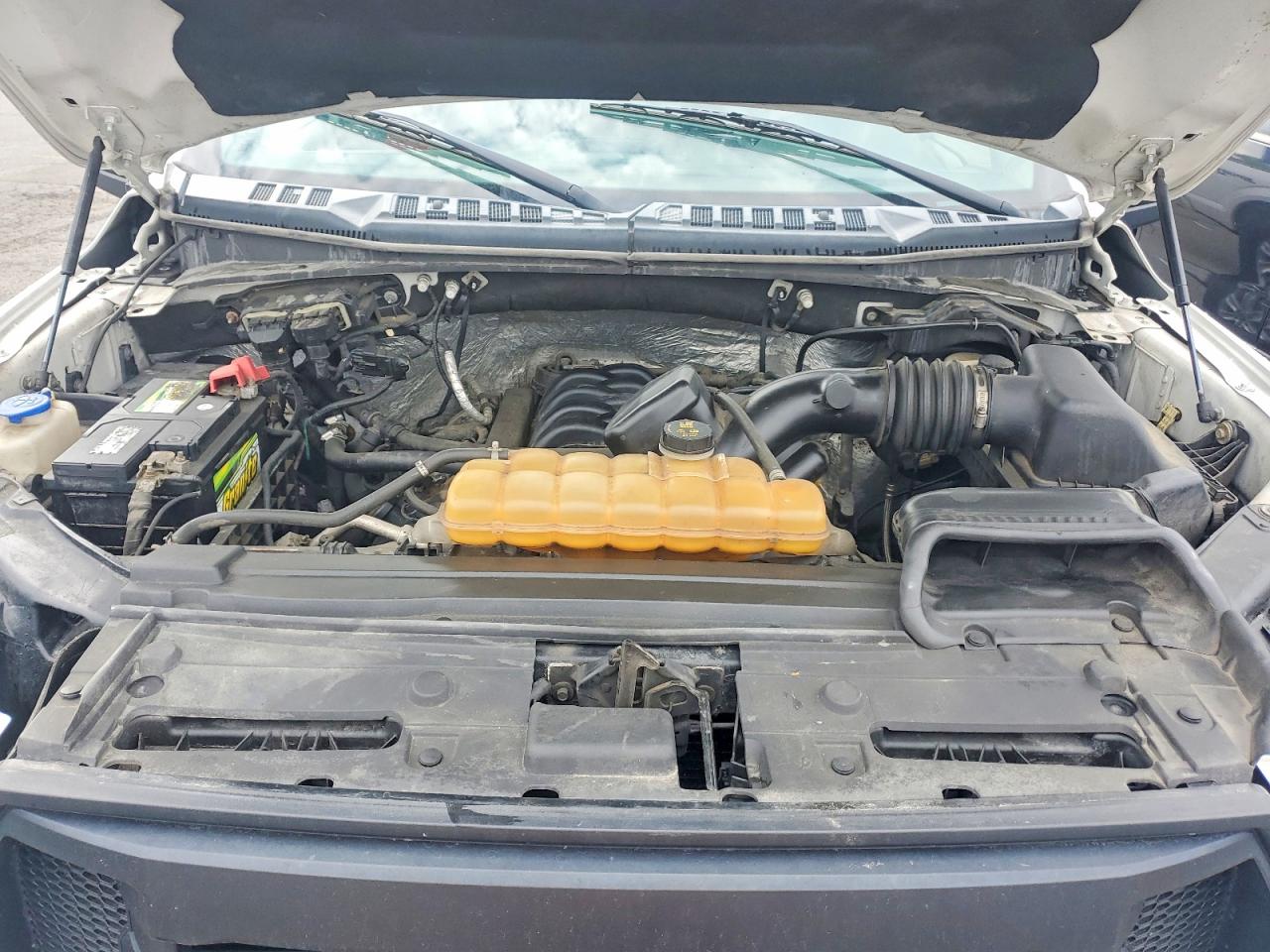 Ford F-150 Super Cab