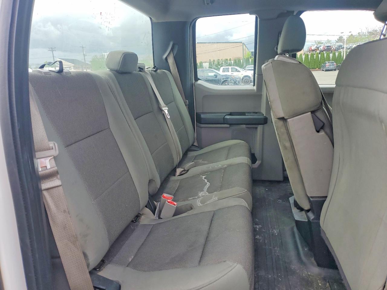Ford F-150 Super Cab