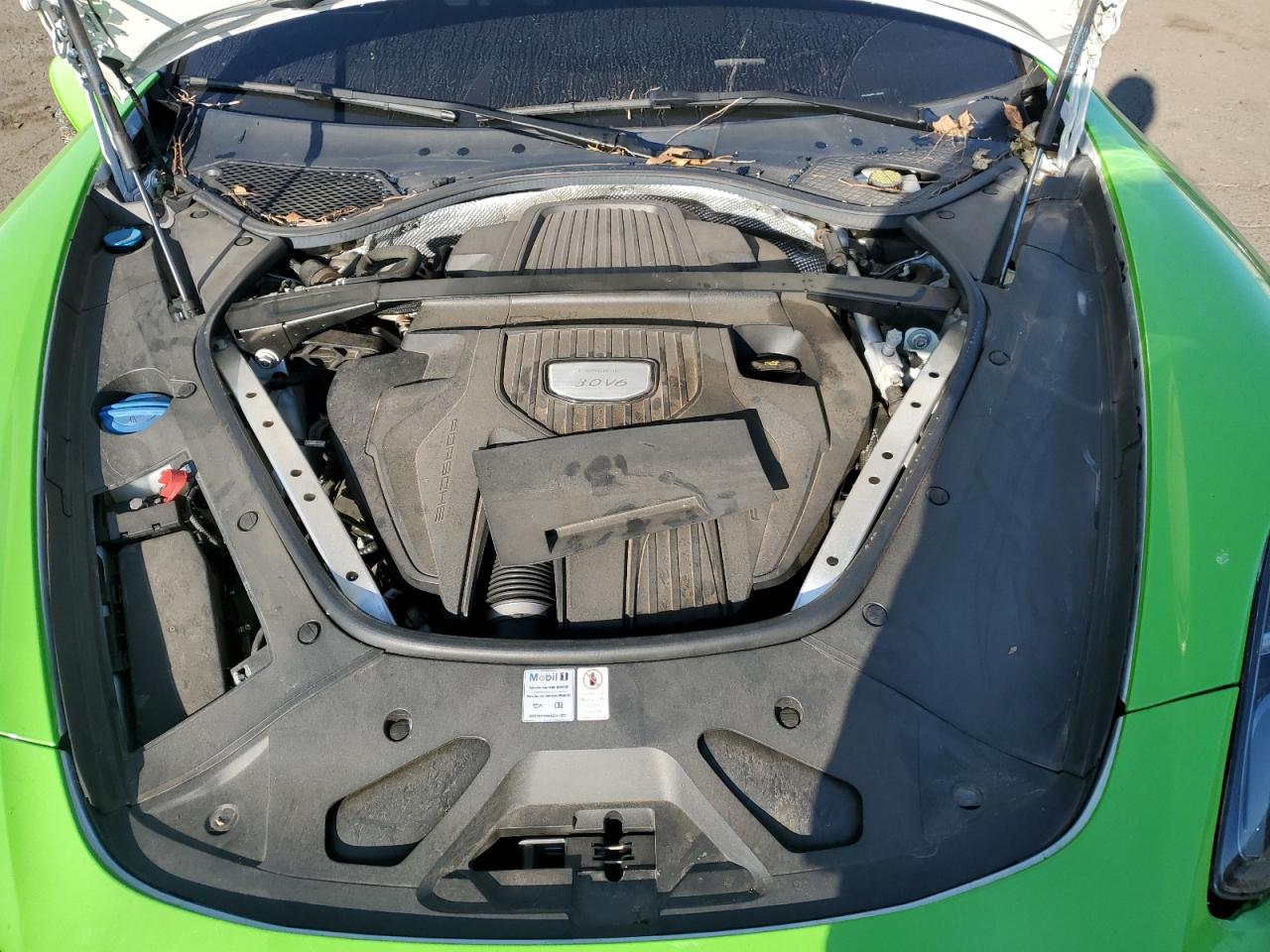 Porsche Panamera Base