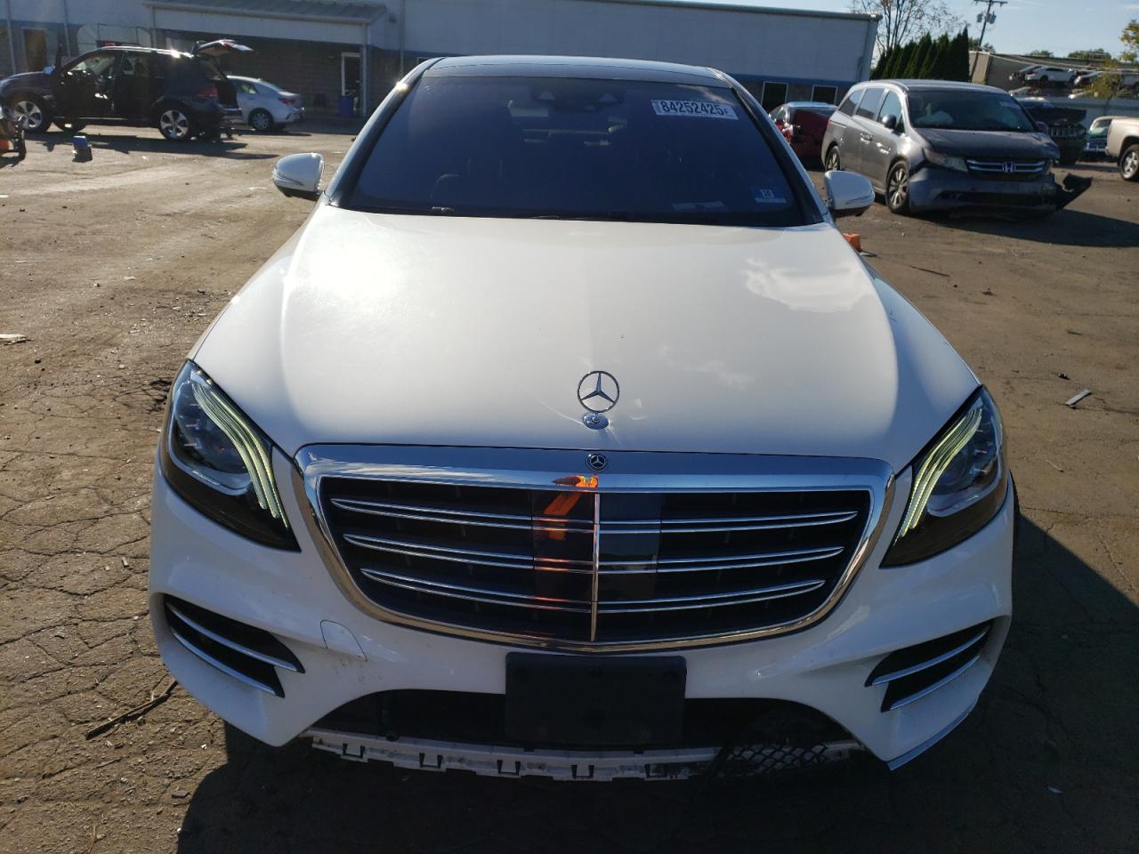 Mercedes-Benz S-Class 560 4matic
