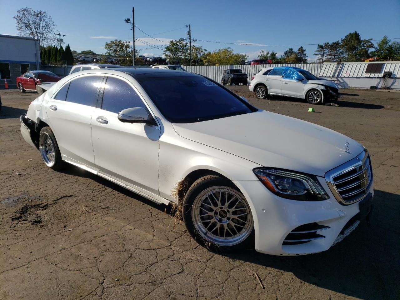 Mercedes-Benz S-Class 560 4matic