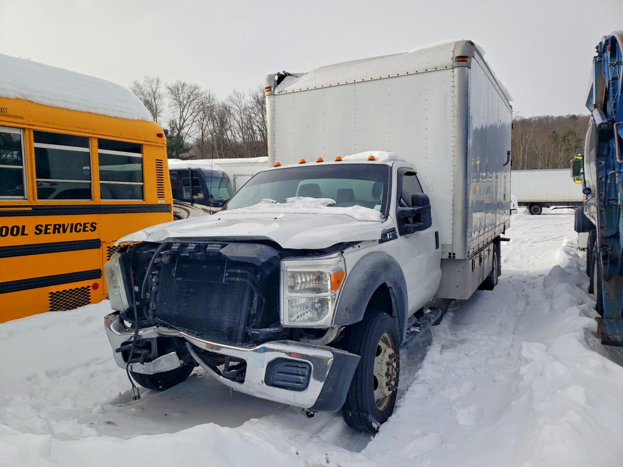 Salvage Ford F-550 Image