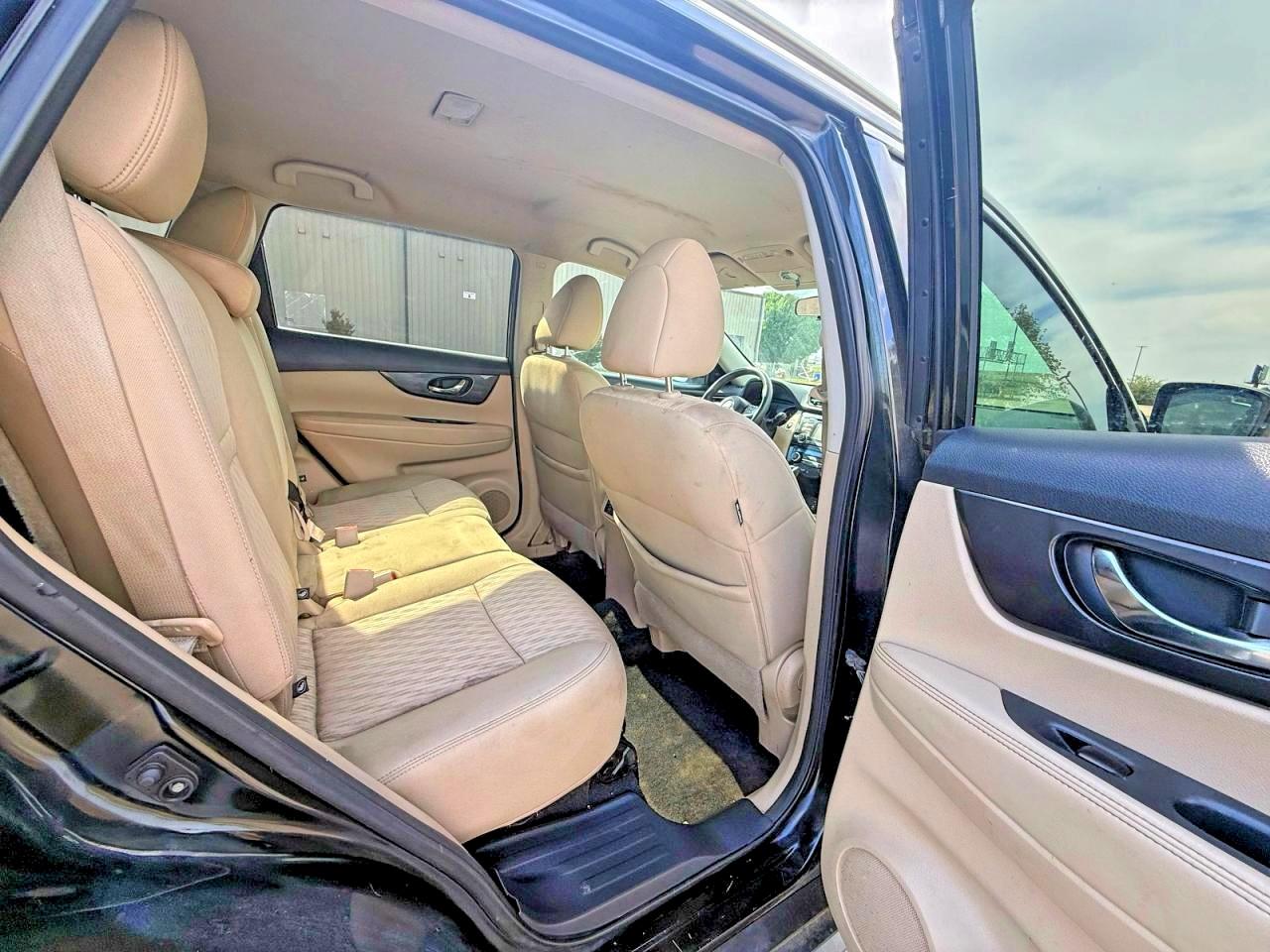 Nissan Rogue Sv
