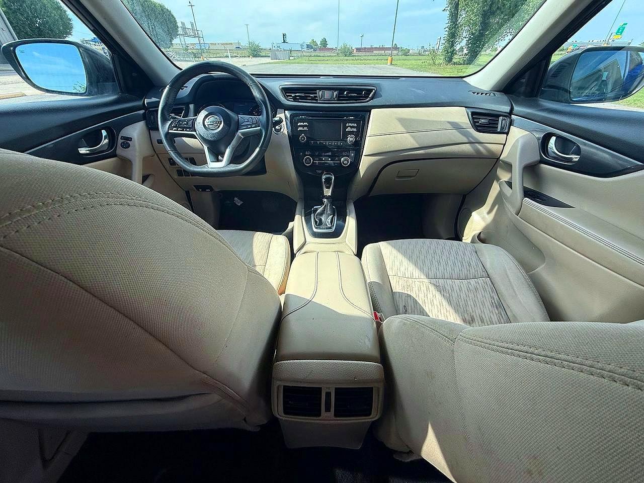 Nissan Rogue Sv