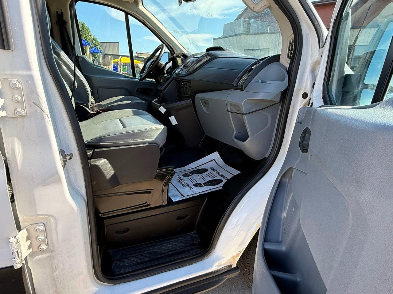 Ford Transit T-150