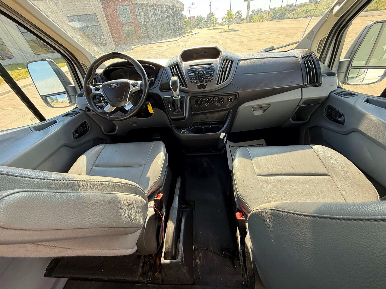 Ford Transit T-150