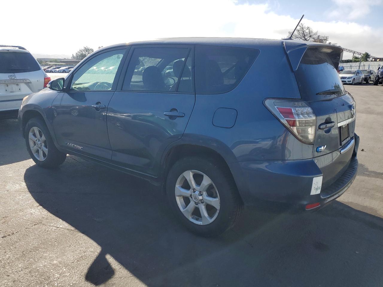 Toyota RAV4 Base