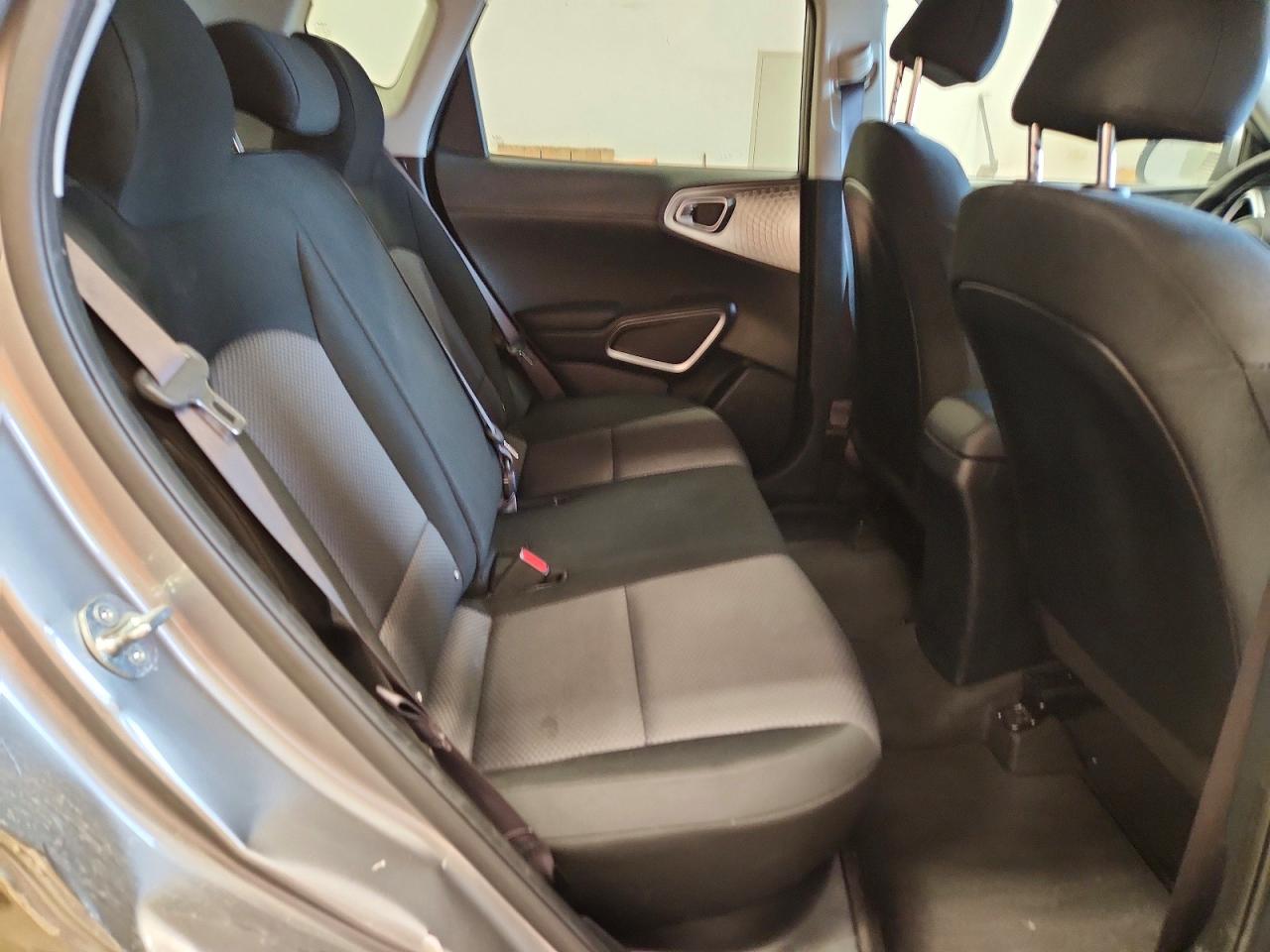 Kia Soul Lx