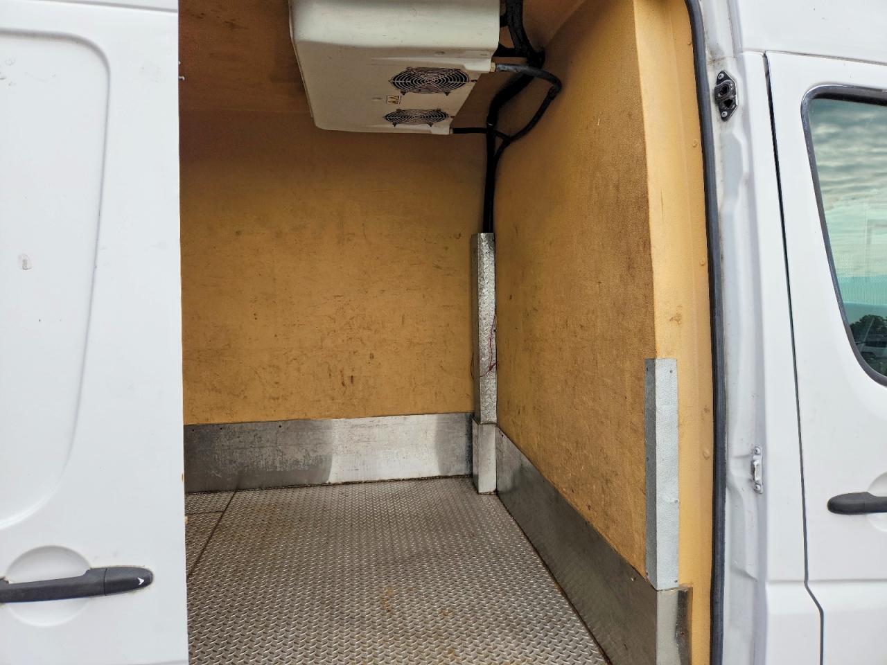 Mercedes-Benz Sprinter 2500