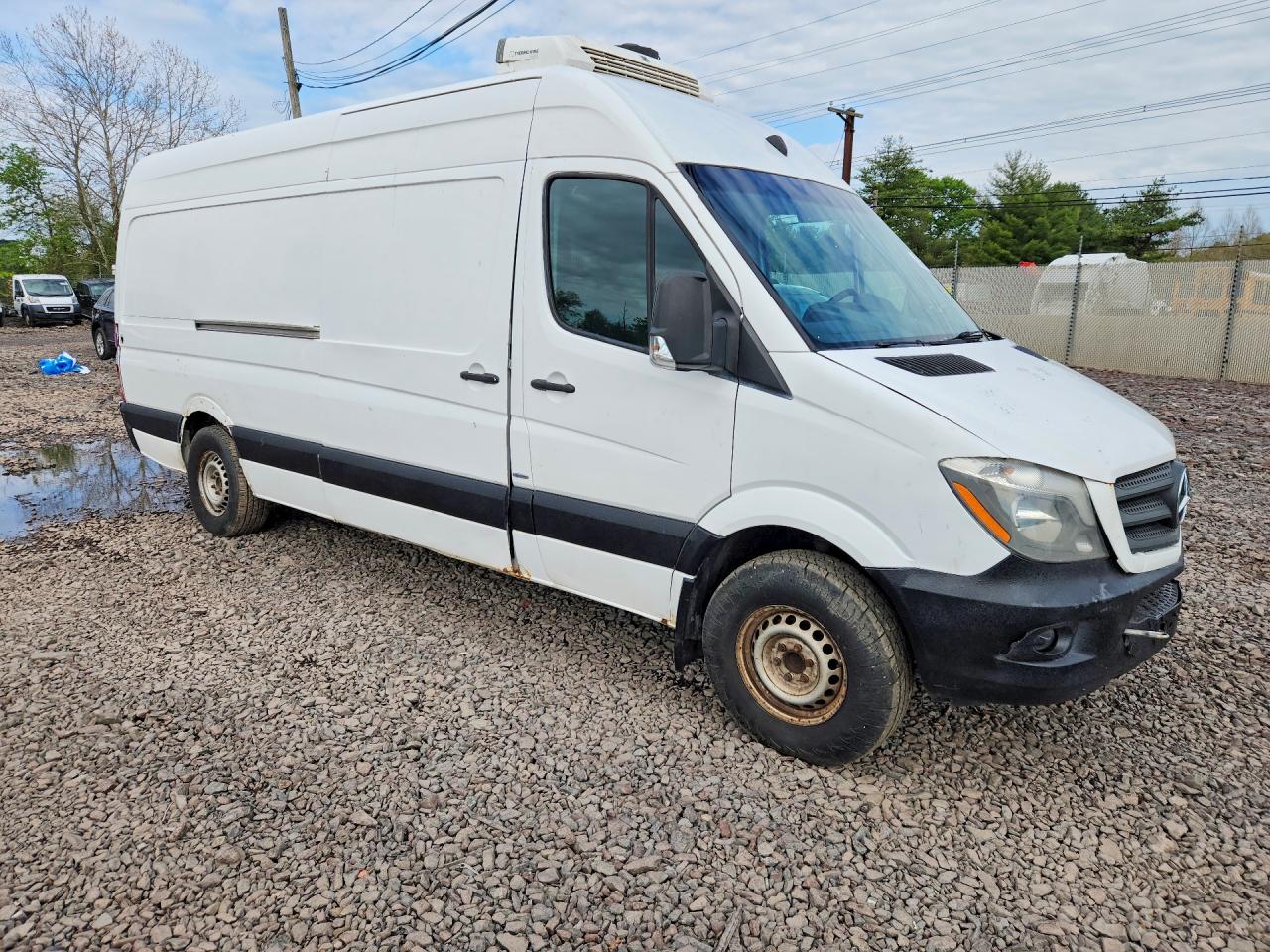 Mercedes-Benz Sprinter 2500