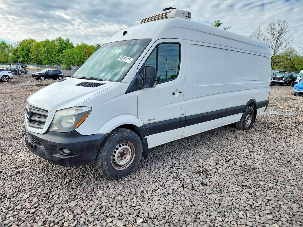 Salvage Mercedes-Benz Sprinter Image