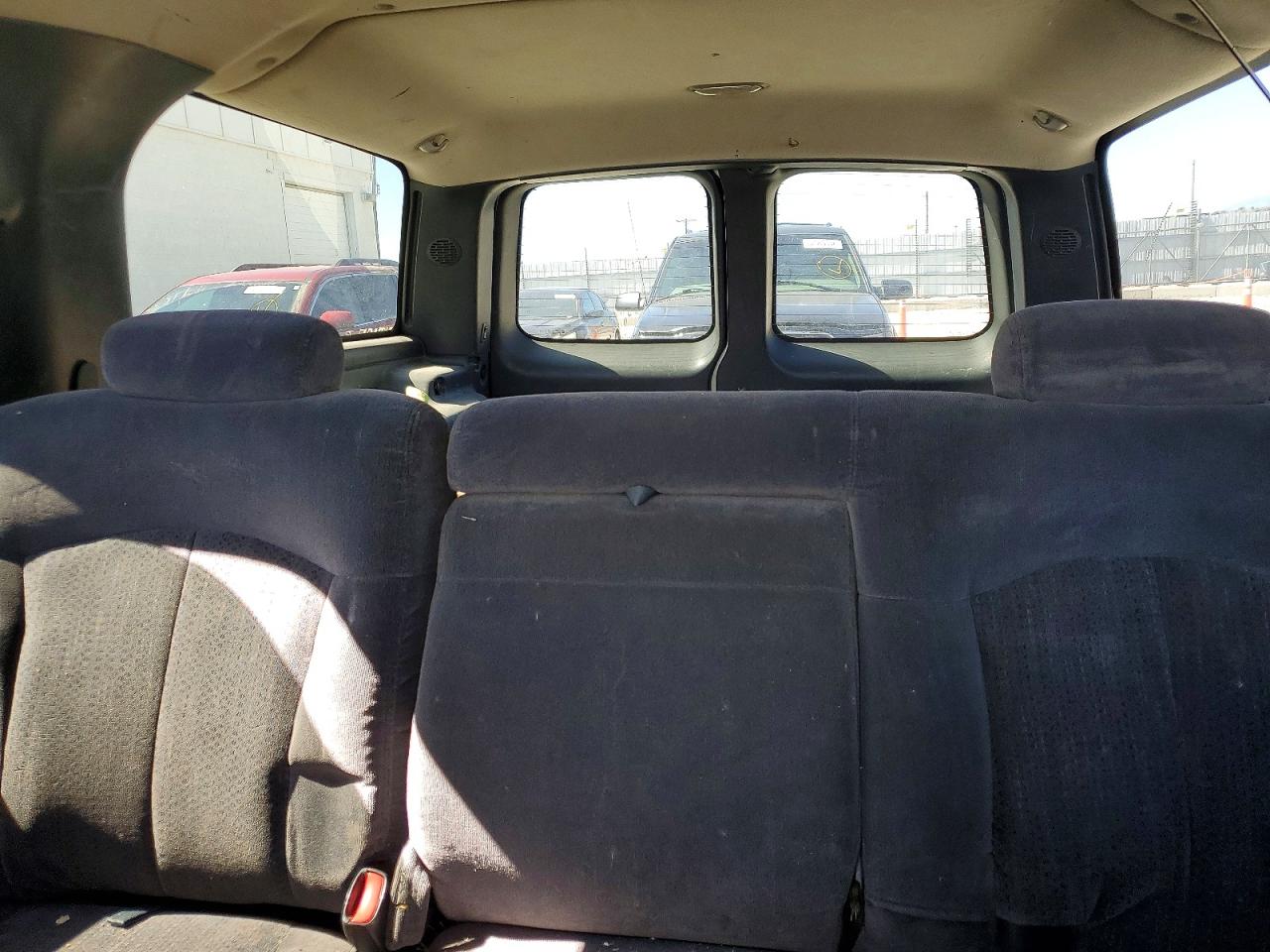 Chevrolet Suburban C1500