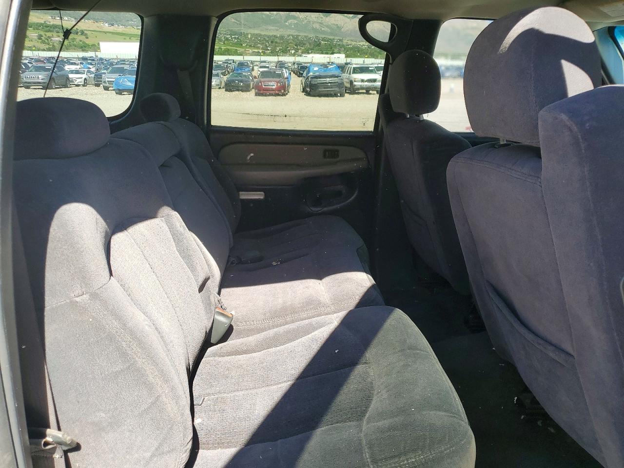 Chevrolet Suburban C1500