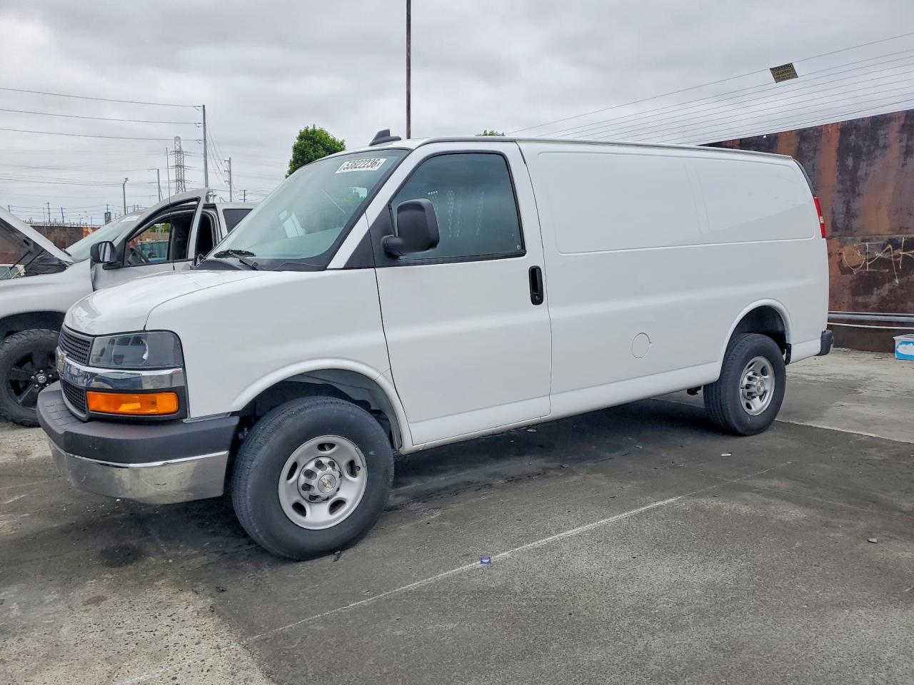Salvage Chevrolet Express Image