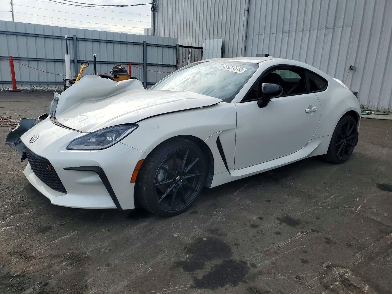 Salvage Toyota 86 Image