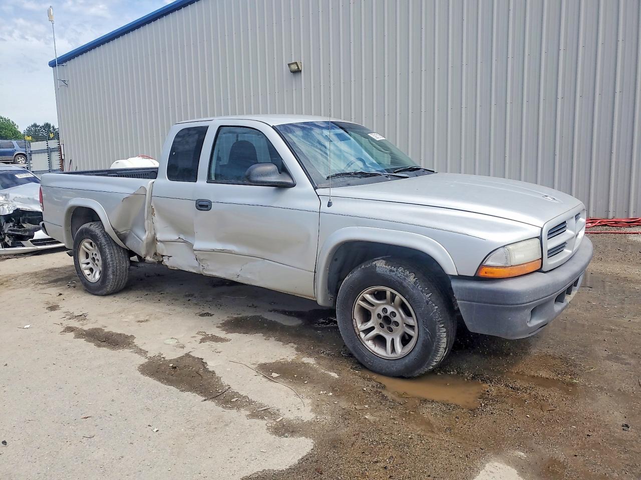 Dodge Dakota Sxt