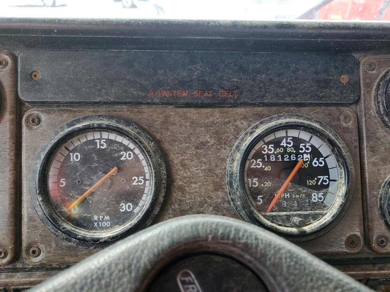 Freightliner Fld112