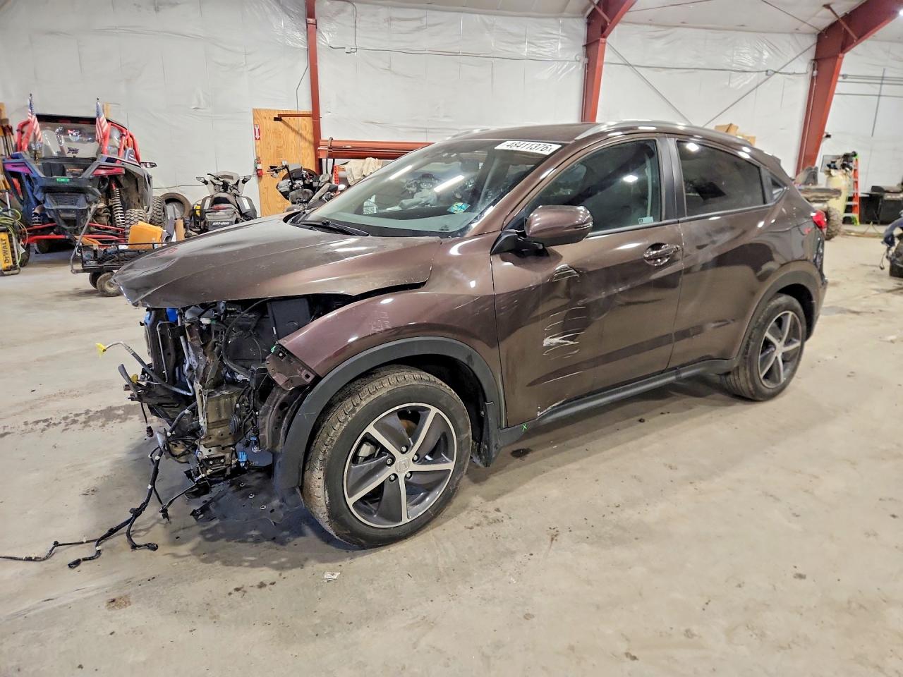 Salvage Honda HR-V Image