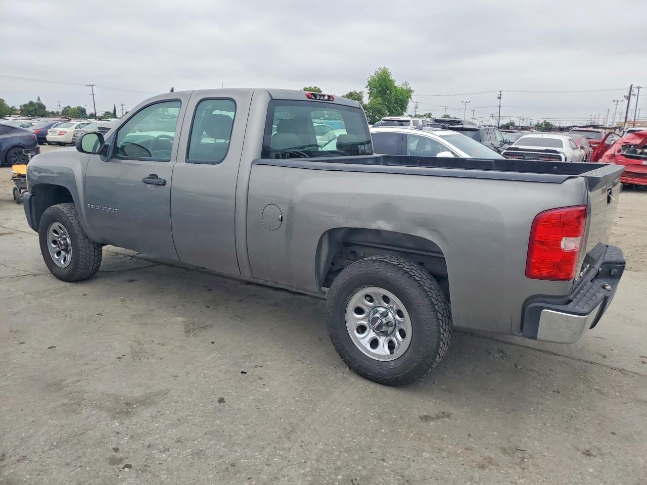 Chevrolet Silverado C1500