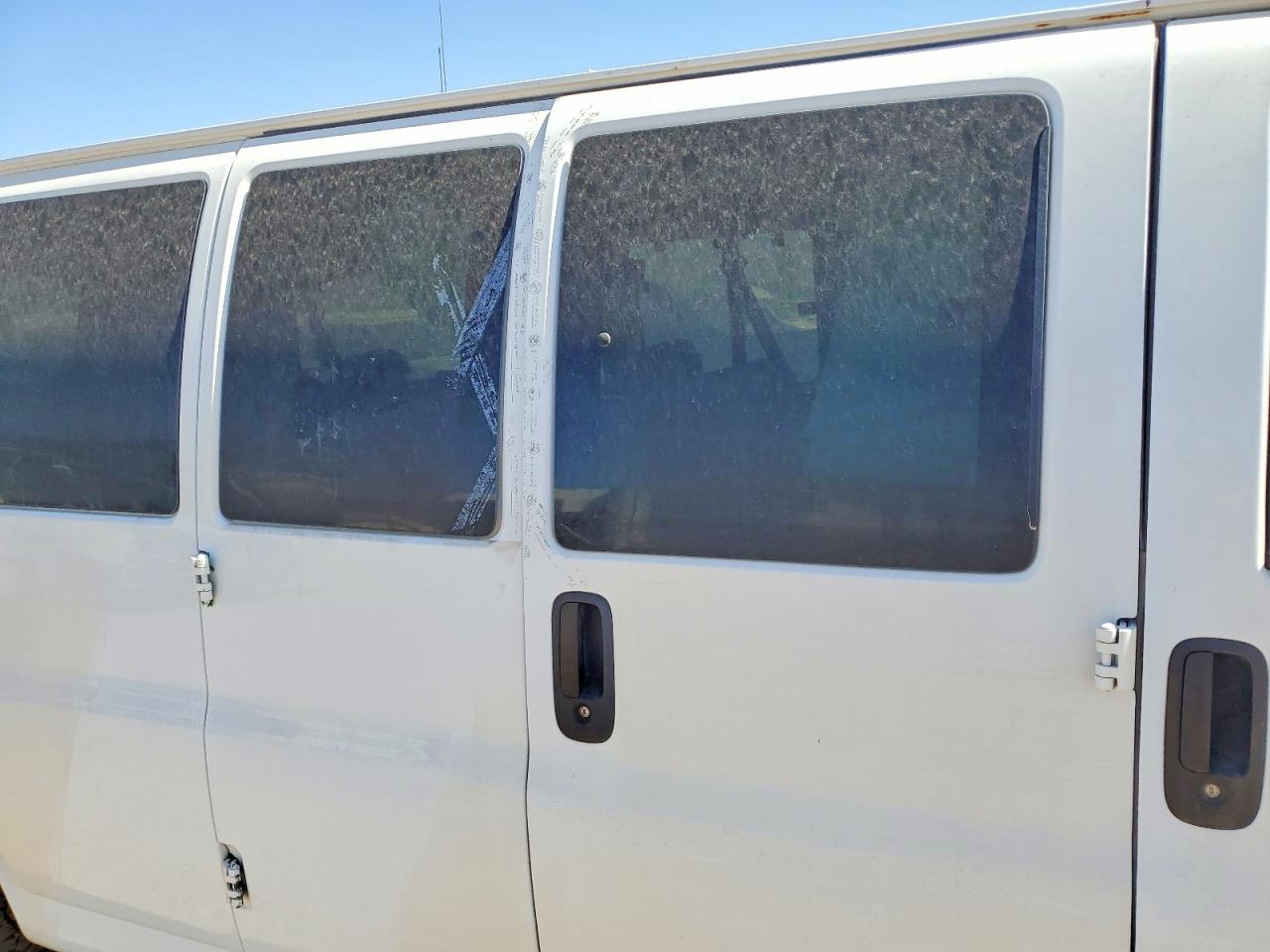 Chevrolet Express Ls