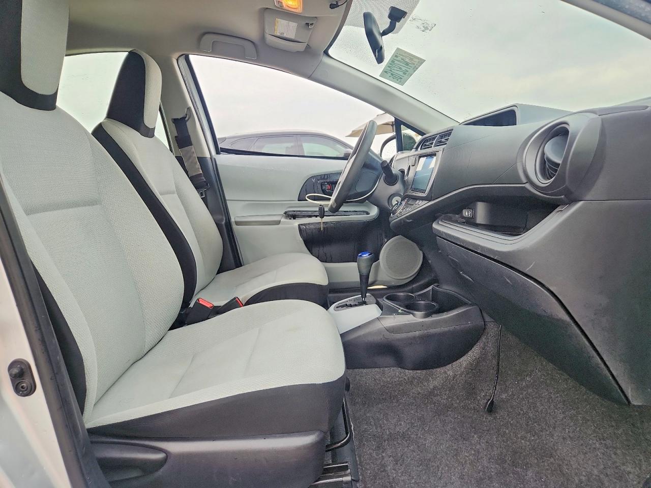 Toyota Prius One