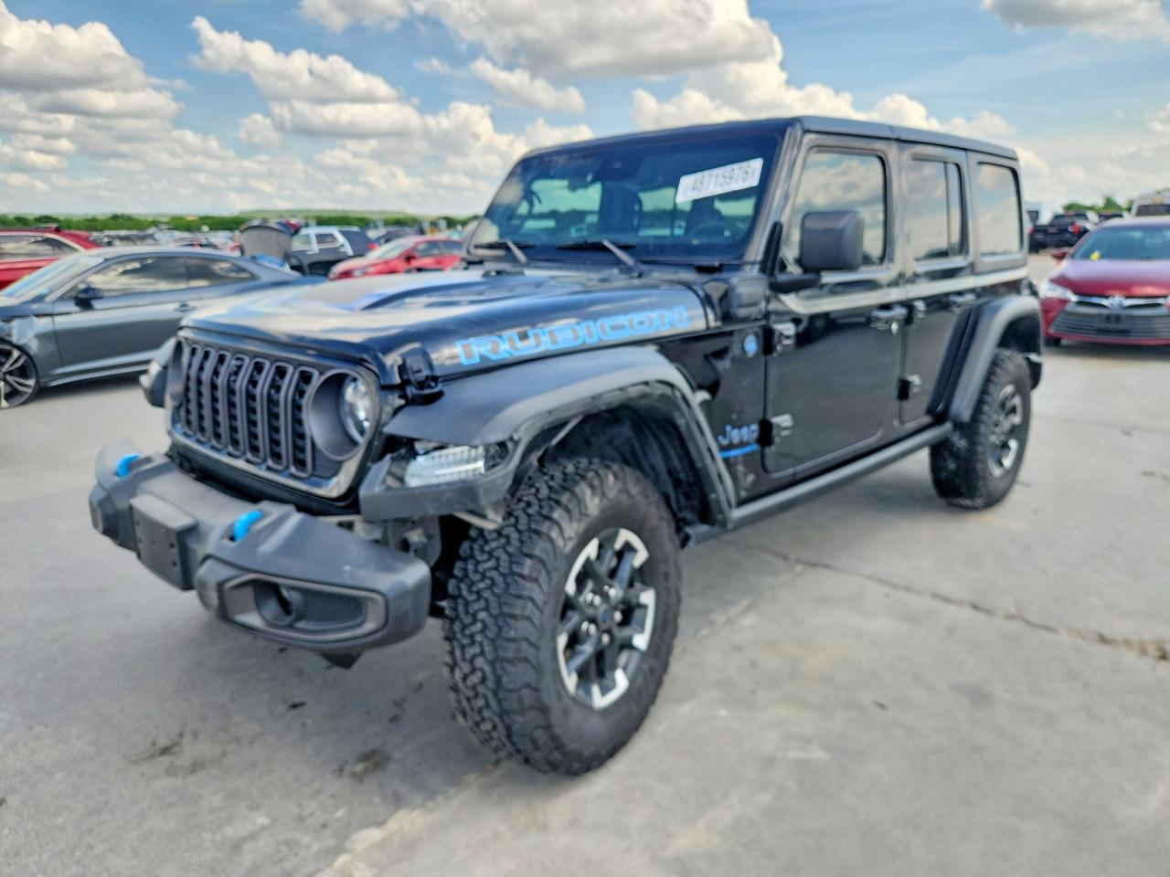 Salvage Jeep Wrangler Image