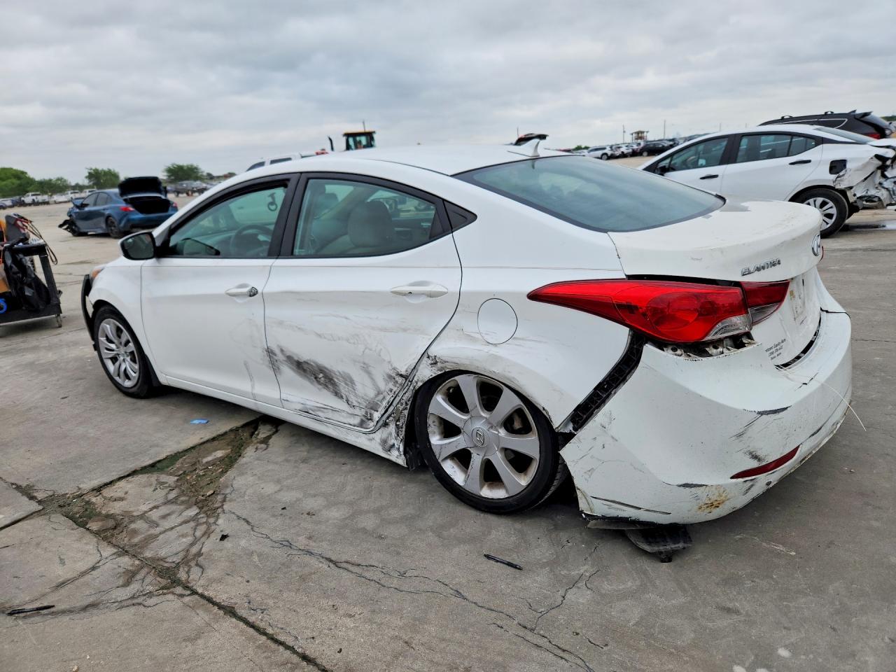 Hyundai ELANTRA Se
