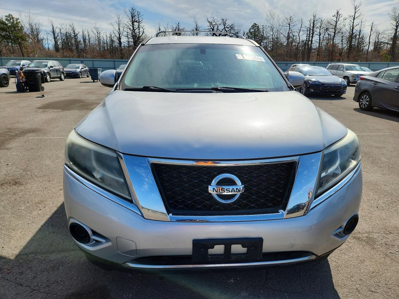 Nissan Pathfinder Sv