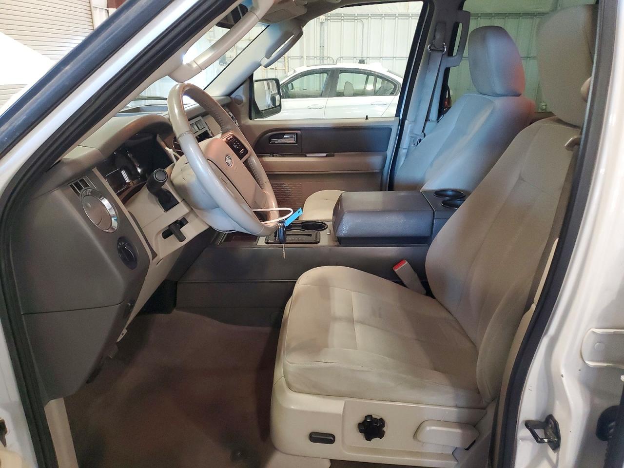 Ford Expedition El Xlt