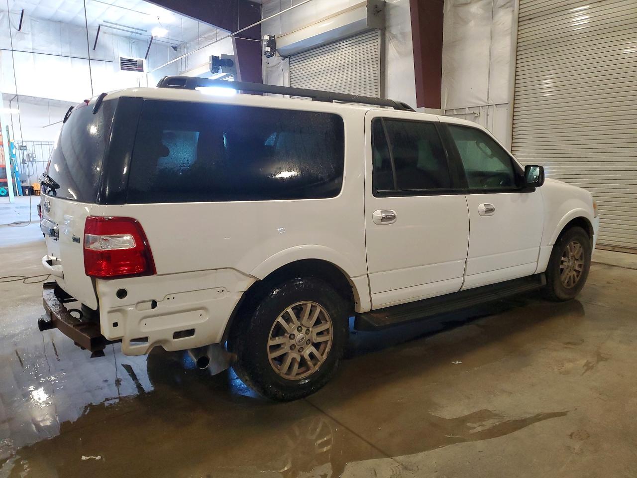 Ford Expedition El Xlt