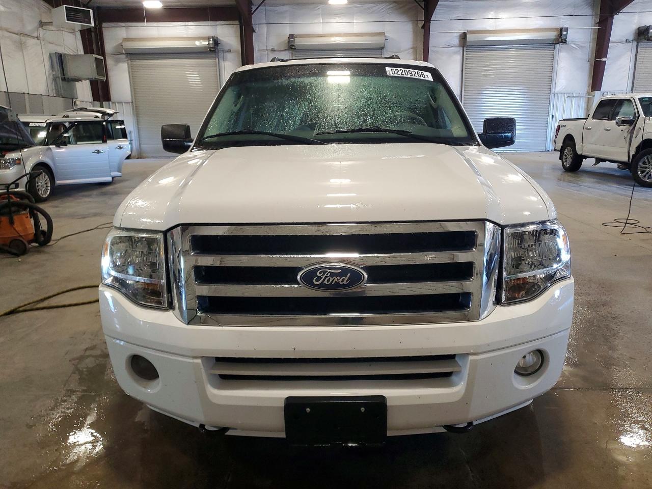 Ford Expedition El Xlt
