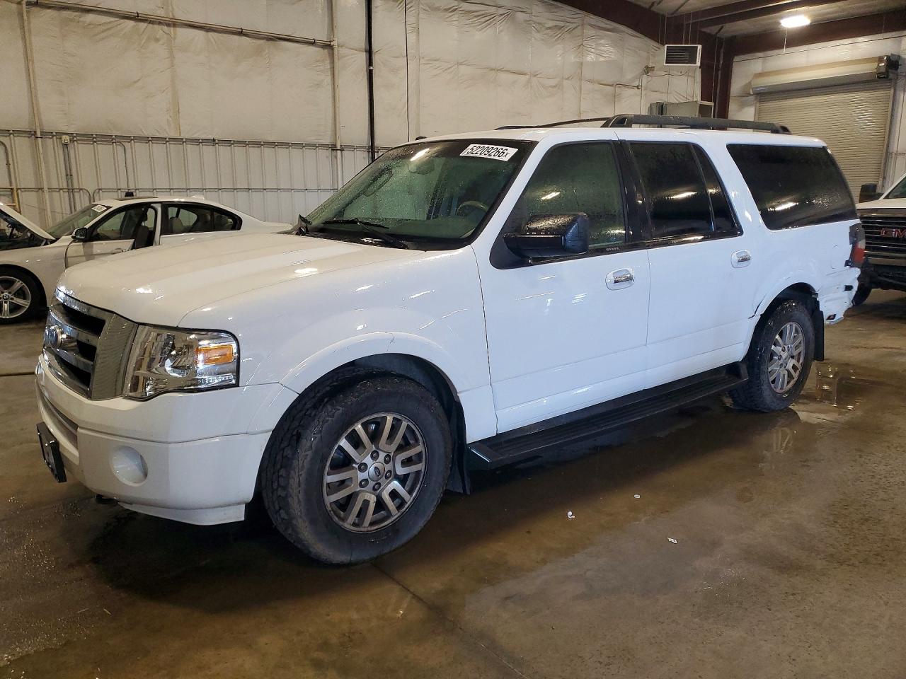 Salvage Ford Expedition Image