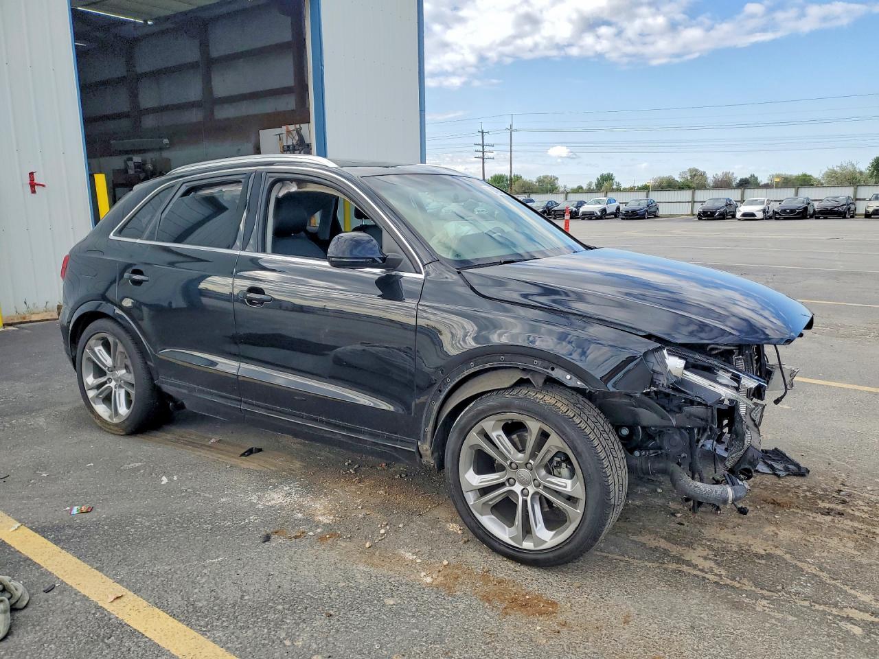 Audi Q3 Premium Plus