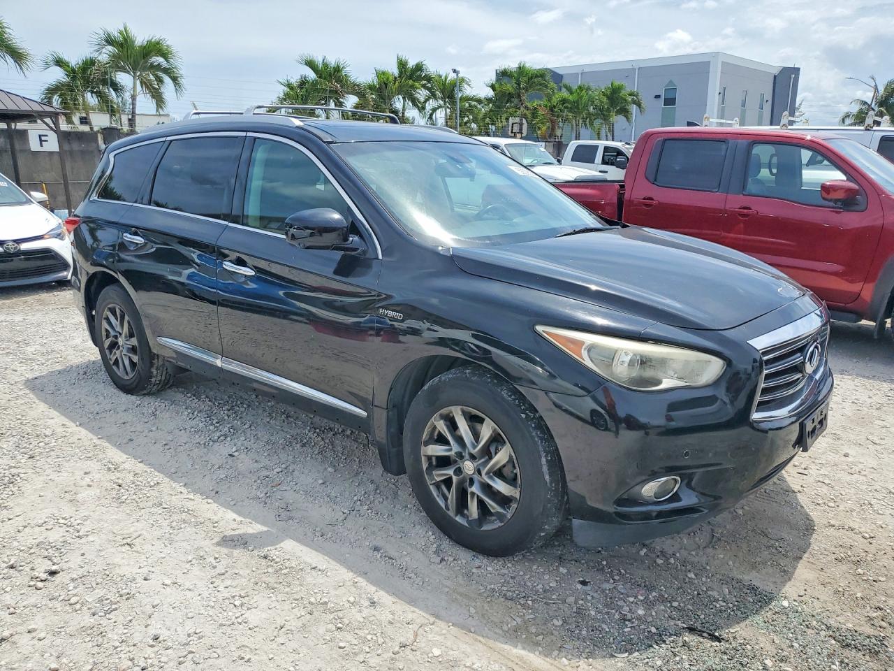 INFINITI Qx