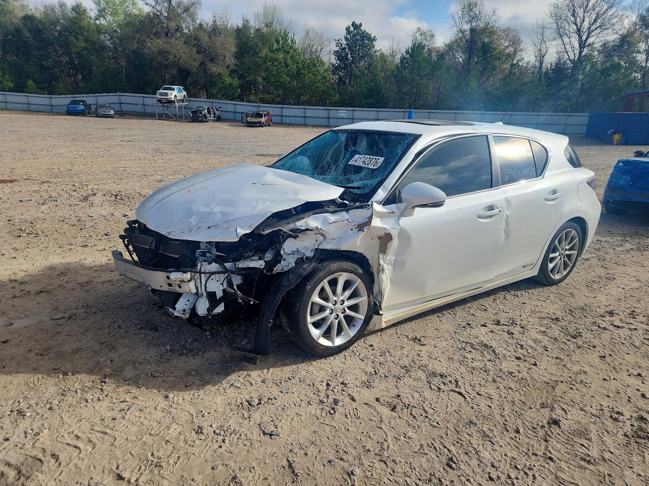 Salvage Lexus Ct Image