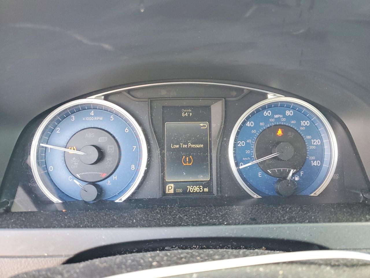 Toyota Camry Le