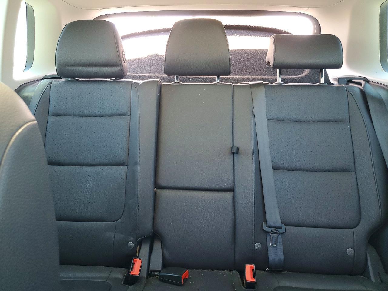 Volkswagen Tiguan S
