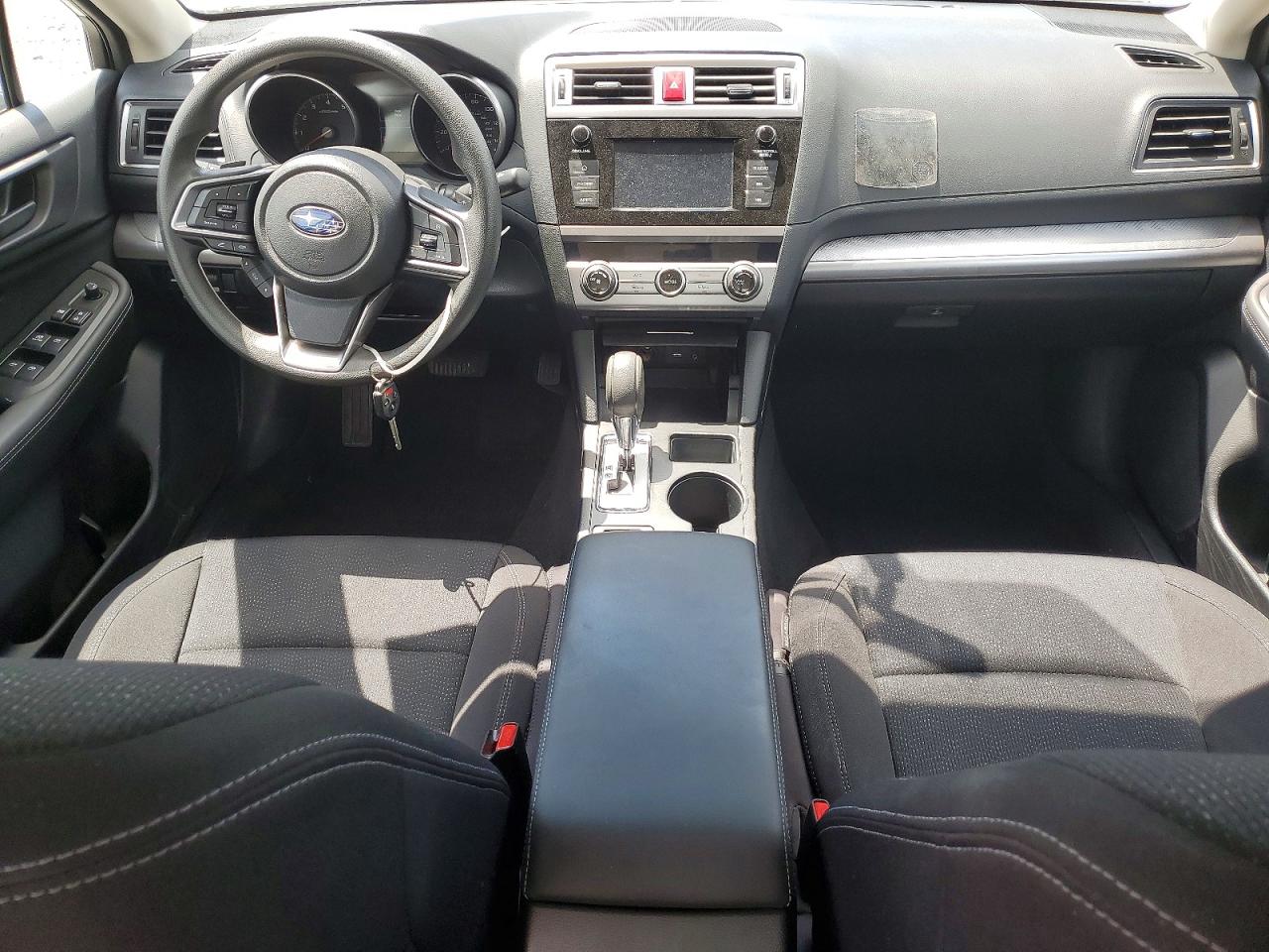 Subaru Legacy 2.5i