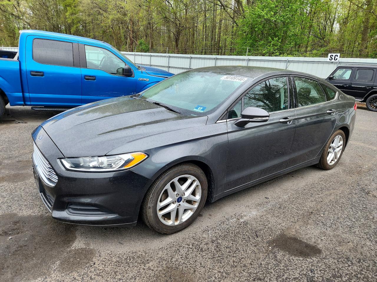 Salvage Ford Fusion Image