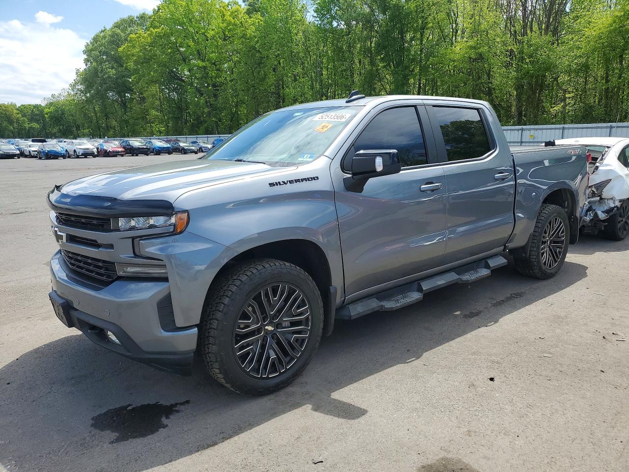 Salvage Chevrolet Silverado Image
