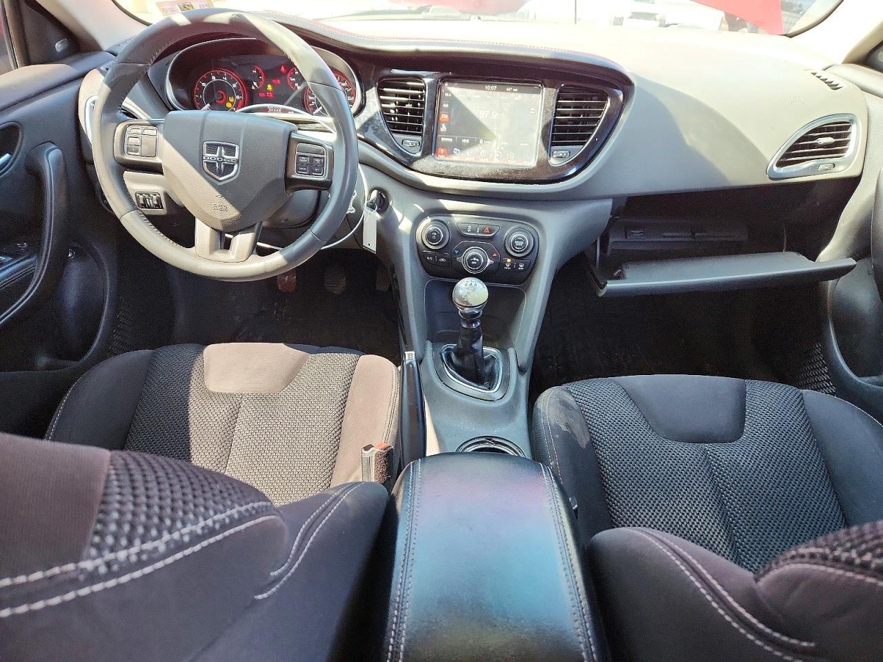 Dodge Dart Sxt
