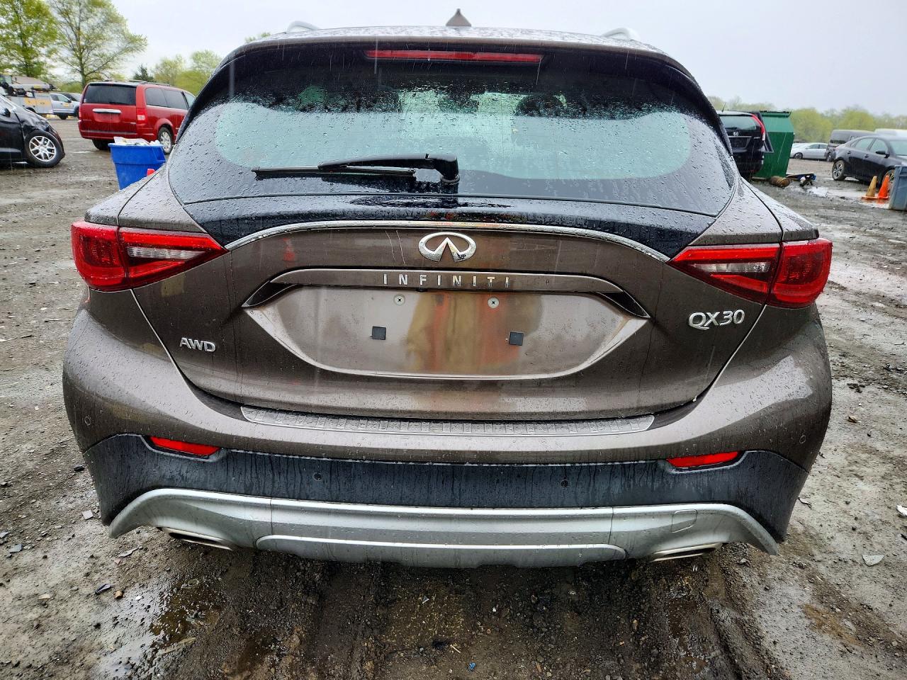 INFINITI Qx Premium